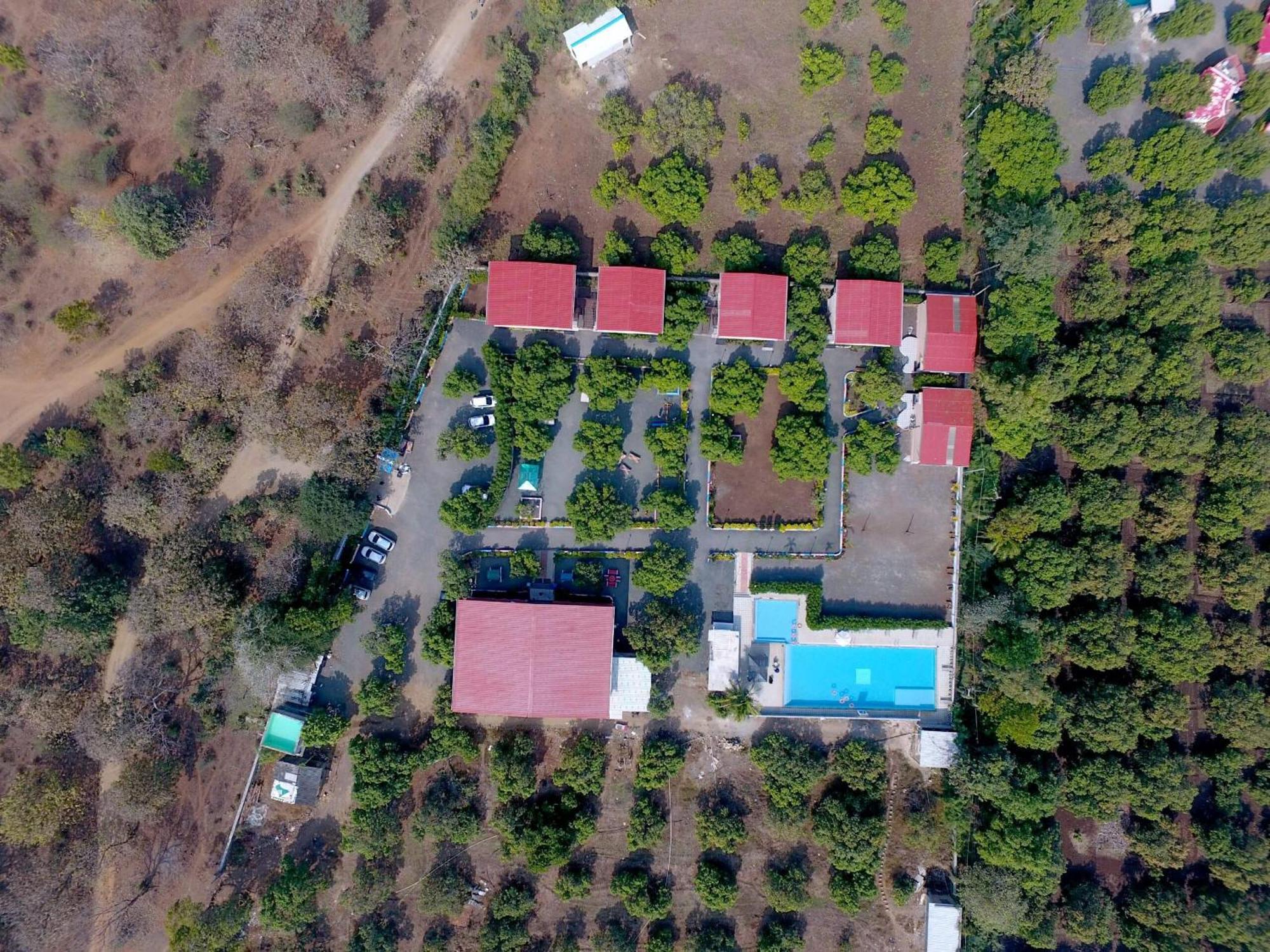 Heeran Re-Treat Resort Sasan Gir Exteriör bild